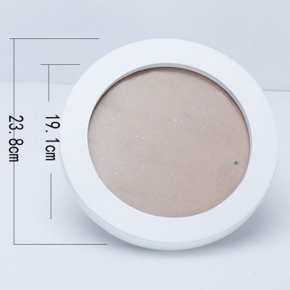 Round picture frame