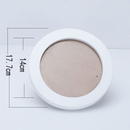 Round picture frame