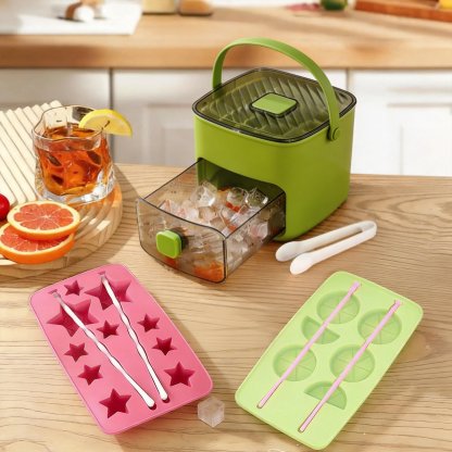 2-in-1 Large Capacity Ice Maker & Storage Bin Set 🧊(More fun and better than it looks on video✨)