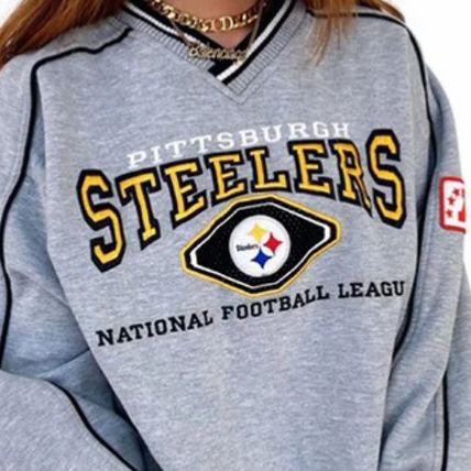 Women's vintage Pittsburgh Steelers football print V-neck long-sleeved sweatshirt