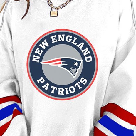 Women's New England Patriots Football Print Crew Neck Vintage Sweatshirt