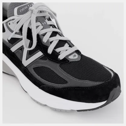 NEW BALANCE 990v6