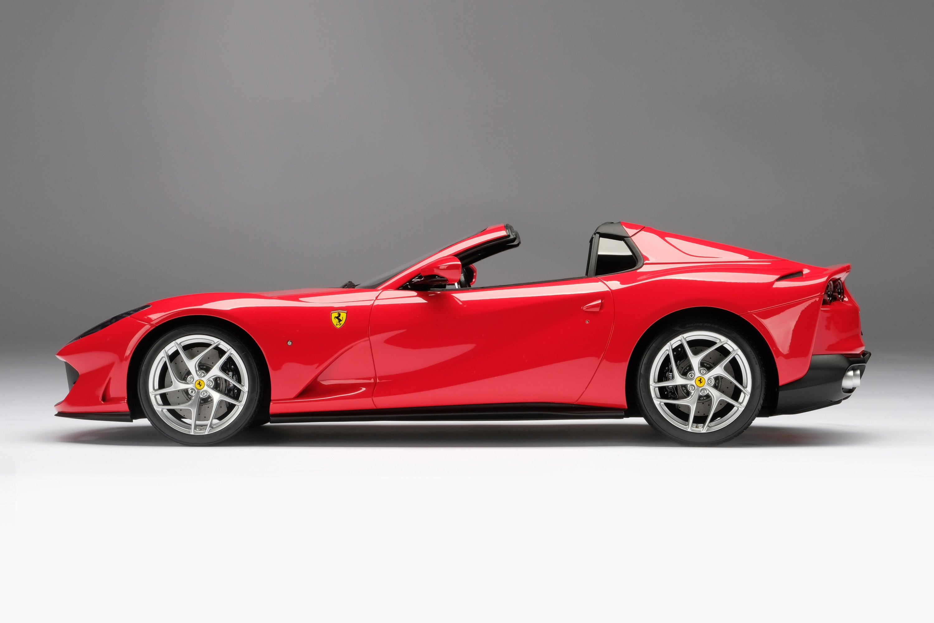 Ferrari 812 GTS