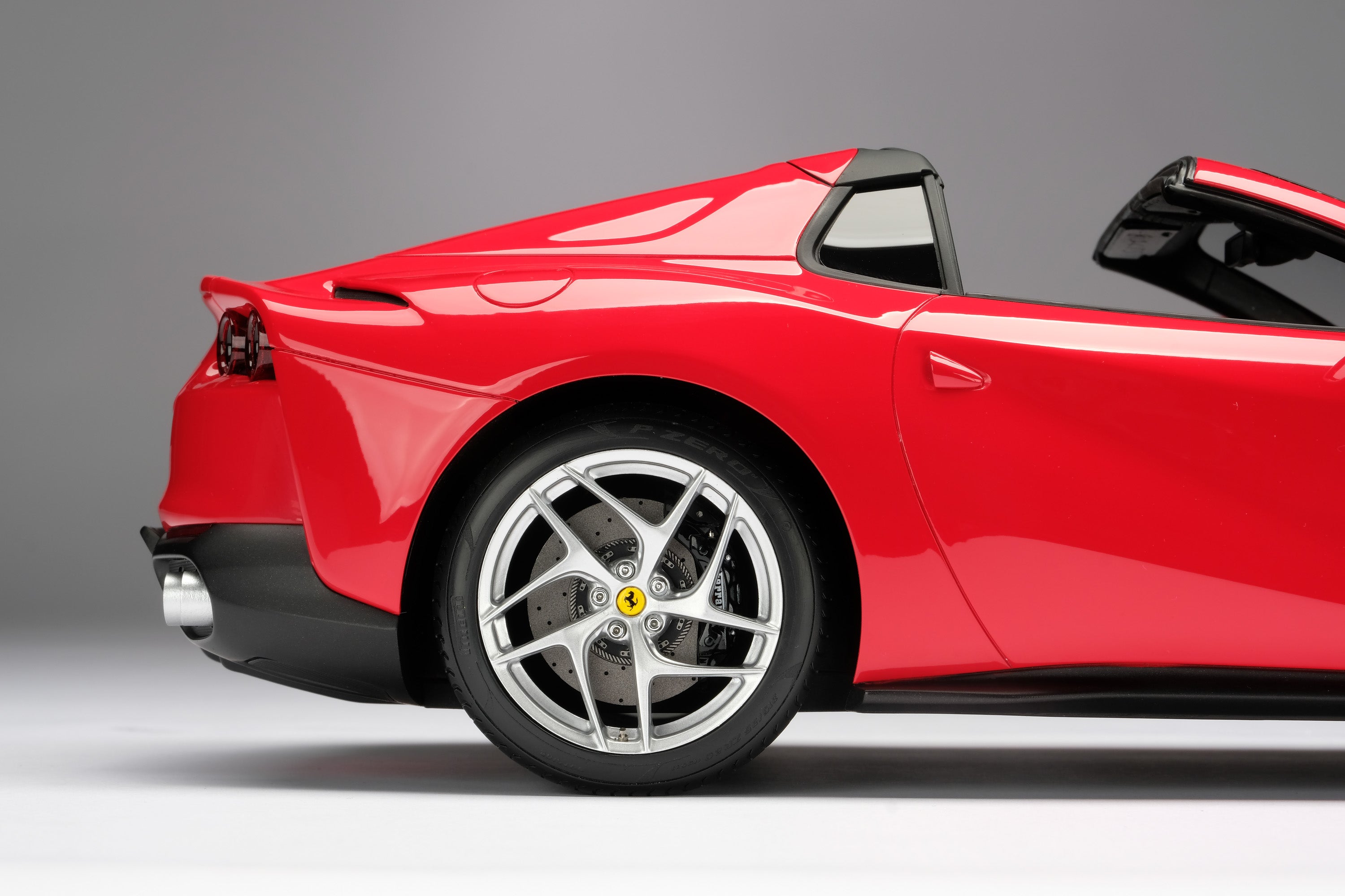 Ferrari 812 GTS
