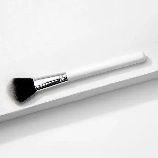 Blush Brush