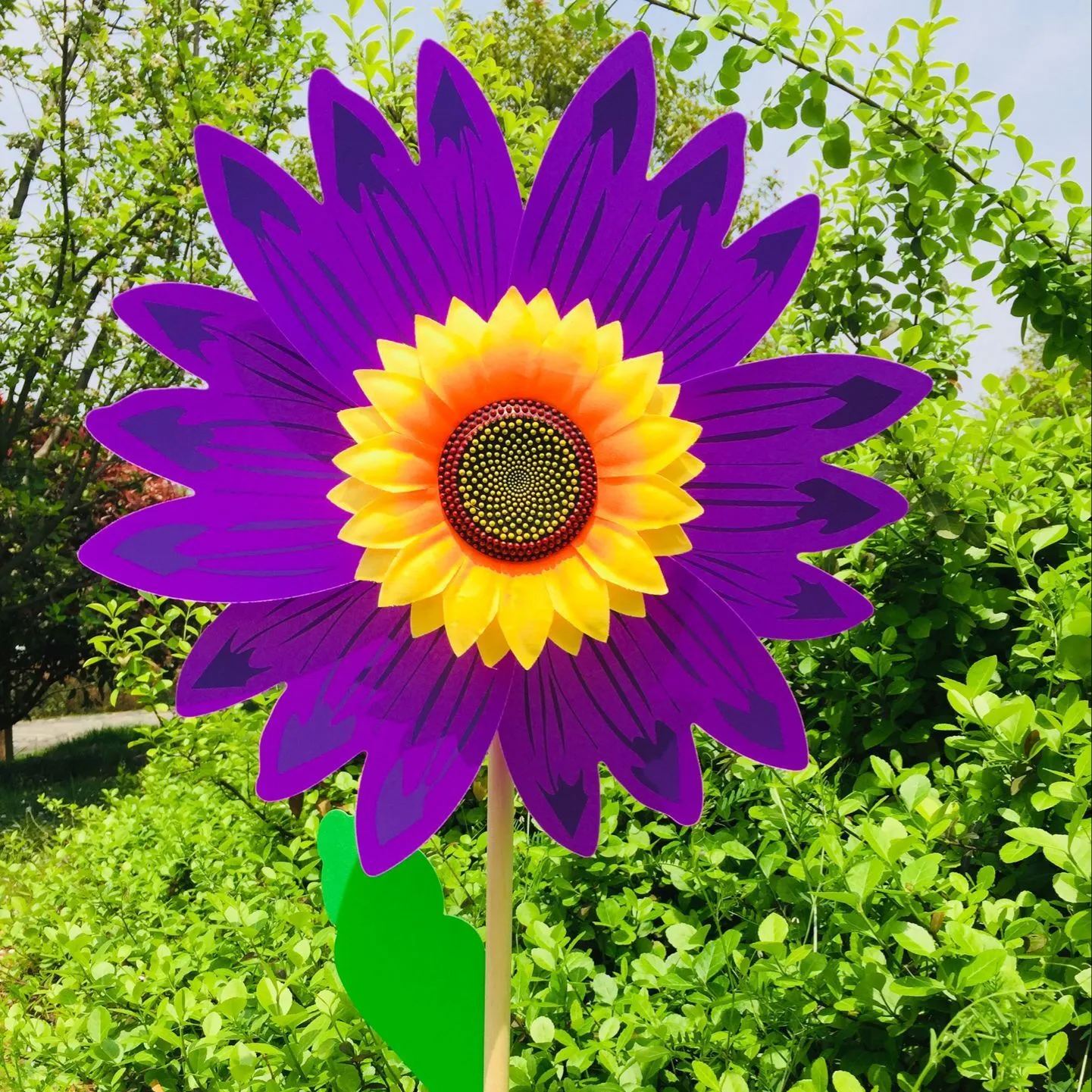 🌻Colorful Sunflower Windmill - used to decorate the garden