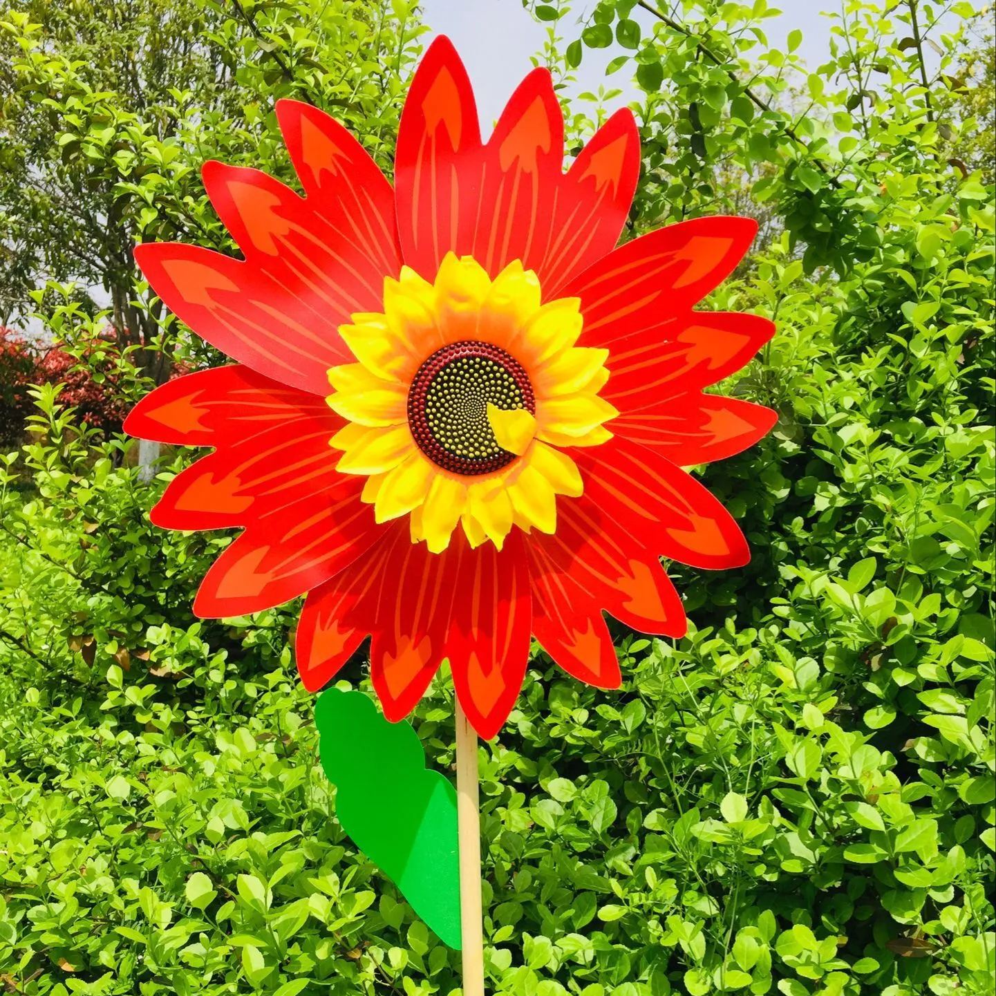 🌻Colorful Sunflower Windmill - used to decorate the garden
