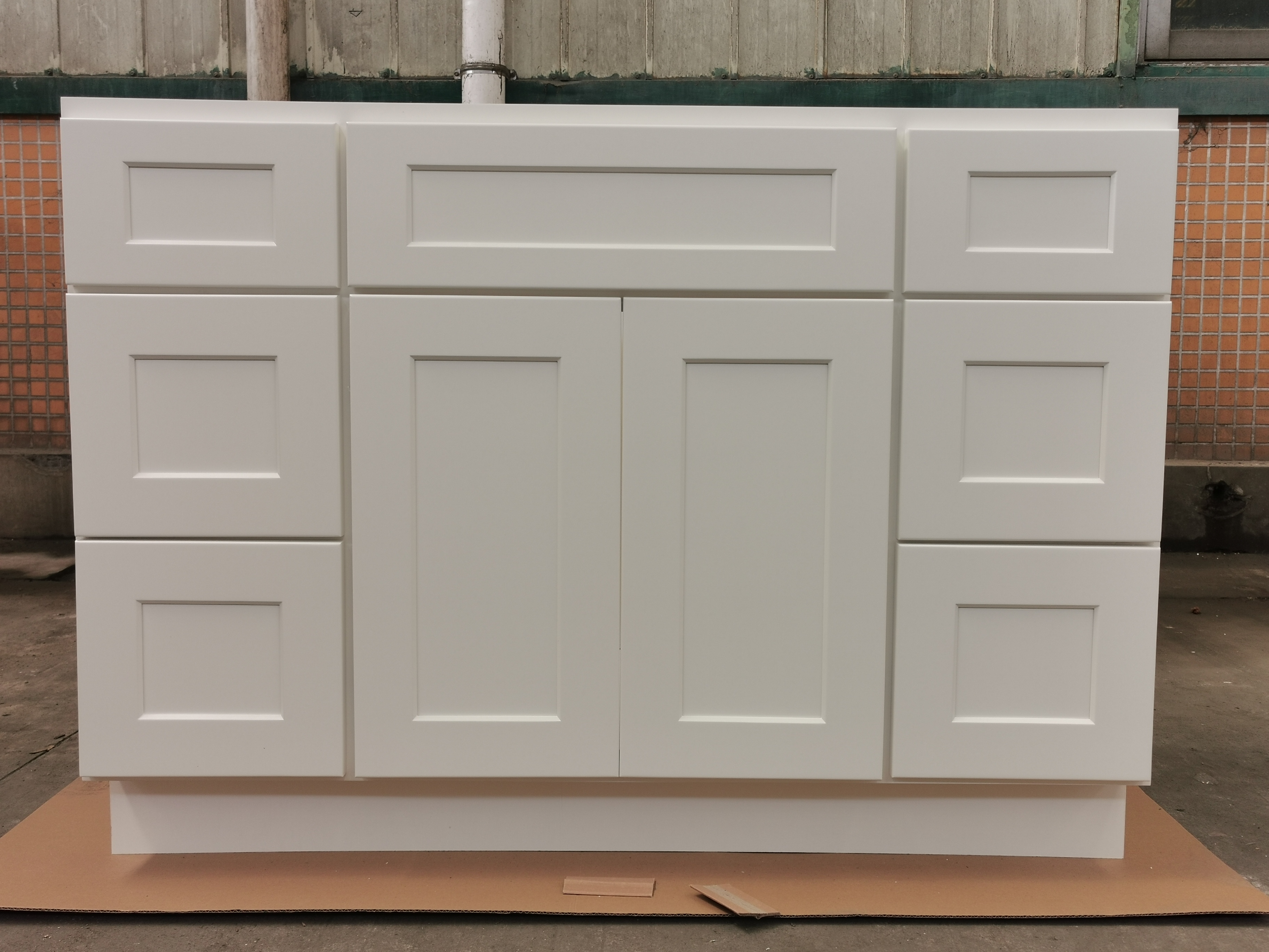 White Shaker RTA Kitchen Cabinet Vanity Sink 6-Drawer Cabinet VSD4821