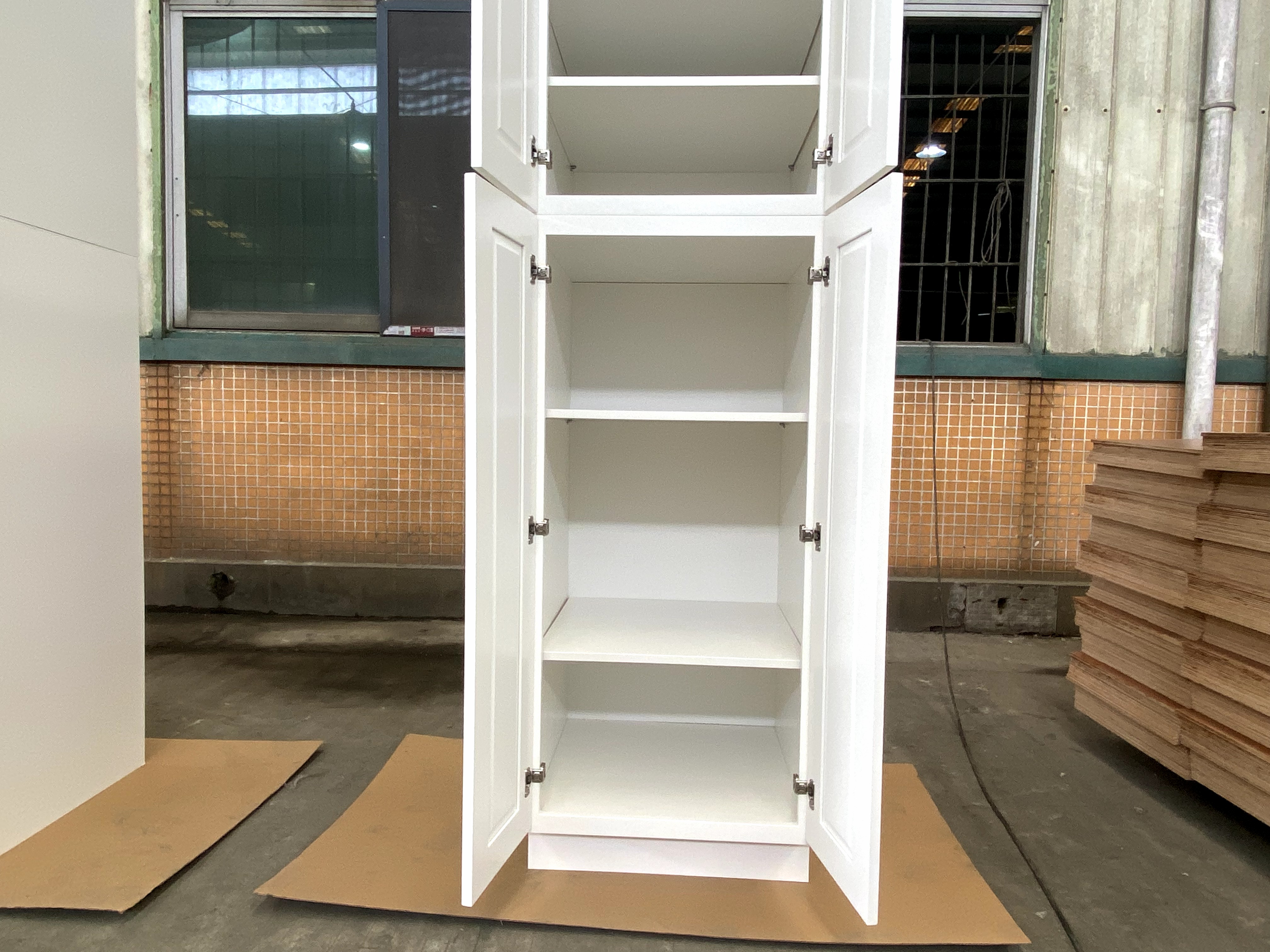 White Shaker RTA Kitchen Cabinet Pantry Wall Cabinet PW245424