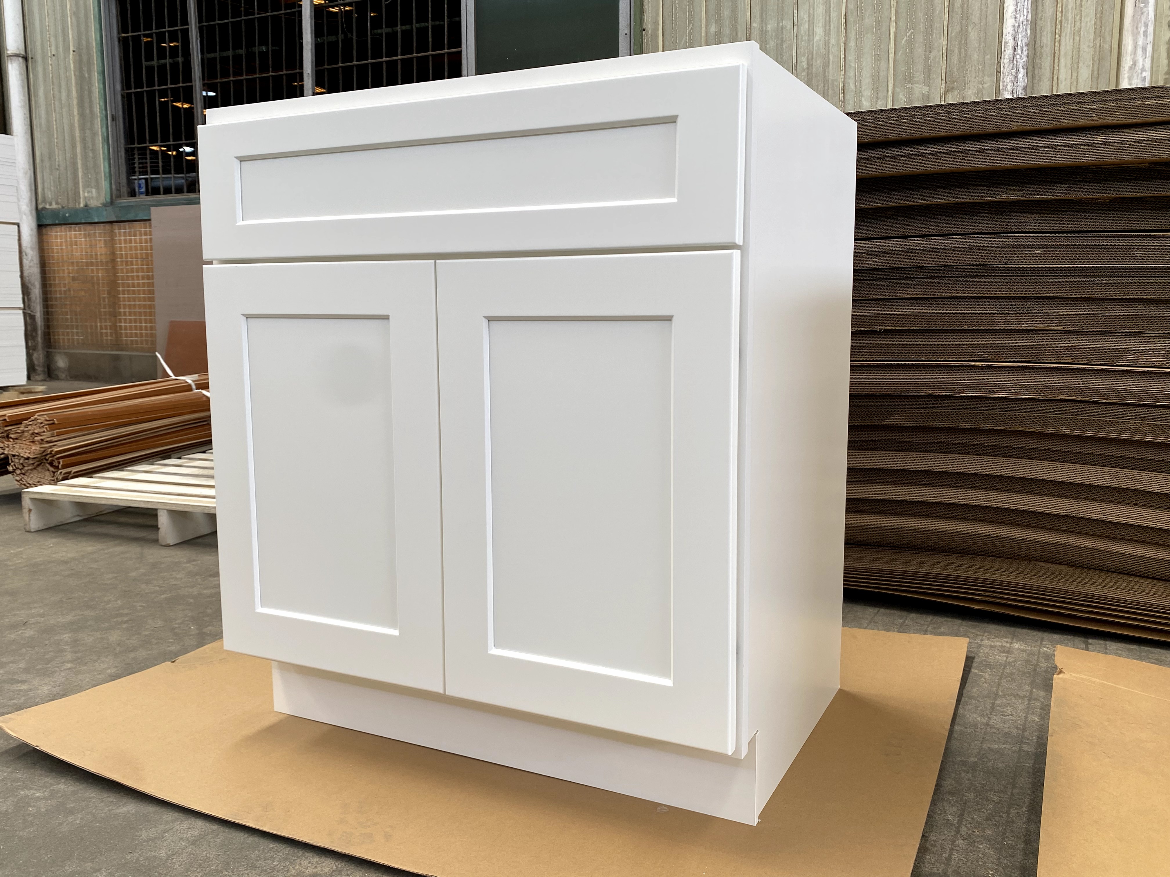 White Shaker RTA Kitchen Cabinet Vanity Sink Cabinet V3021