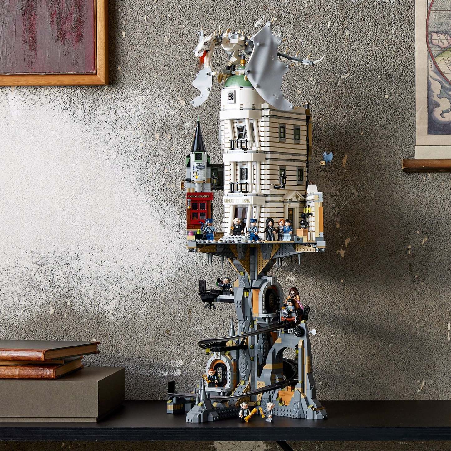 ® Harry Potter™ Gringotts™ Wizarding Bank - Collectors Edition