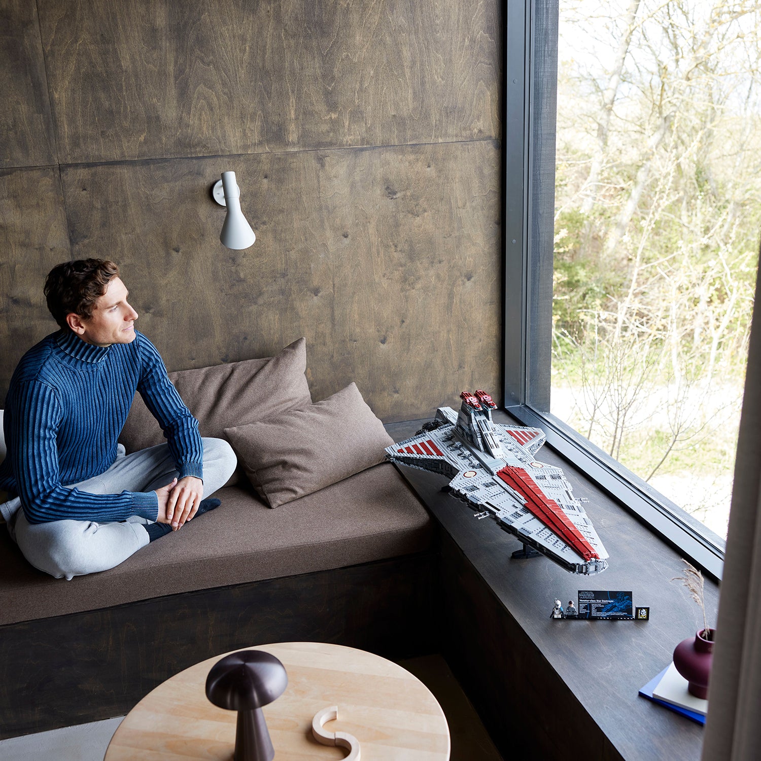 ® Star Wars™ Venator-Class Republic Attack Cruiser - Ultimate Collector Series