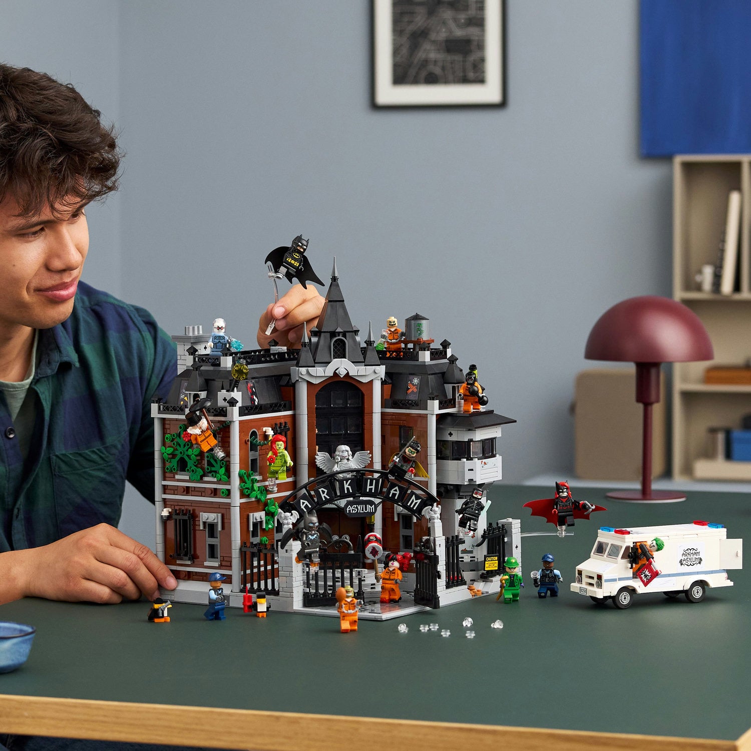 ® DC Batman™ Arkham Asylum™