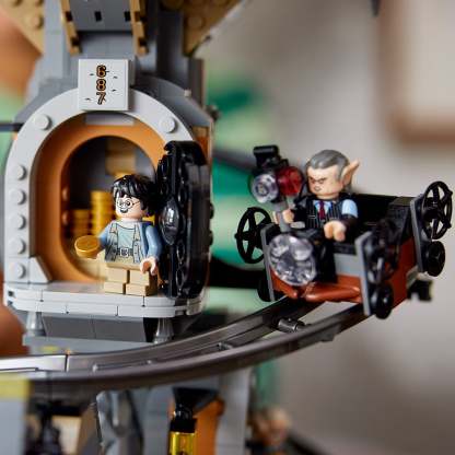 ® Harry Potter™ Gringotts™ Wizarding Bank - Collectors Edition