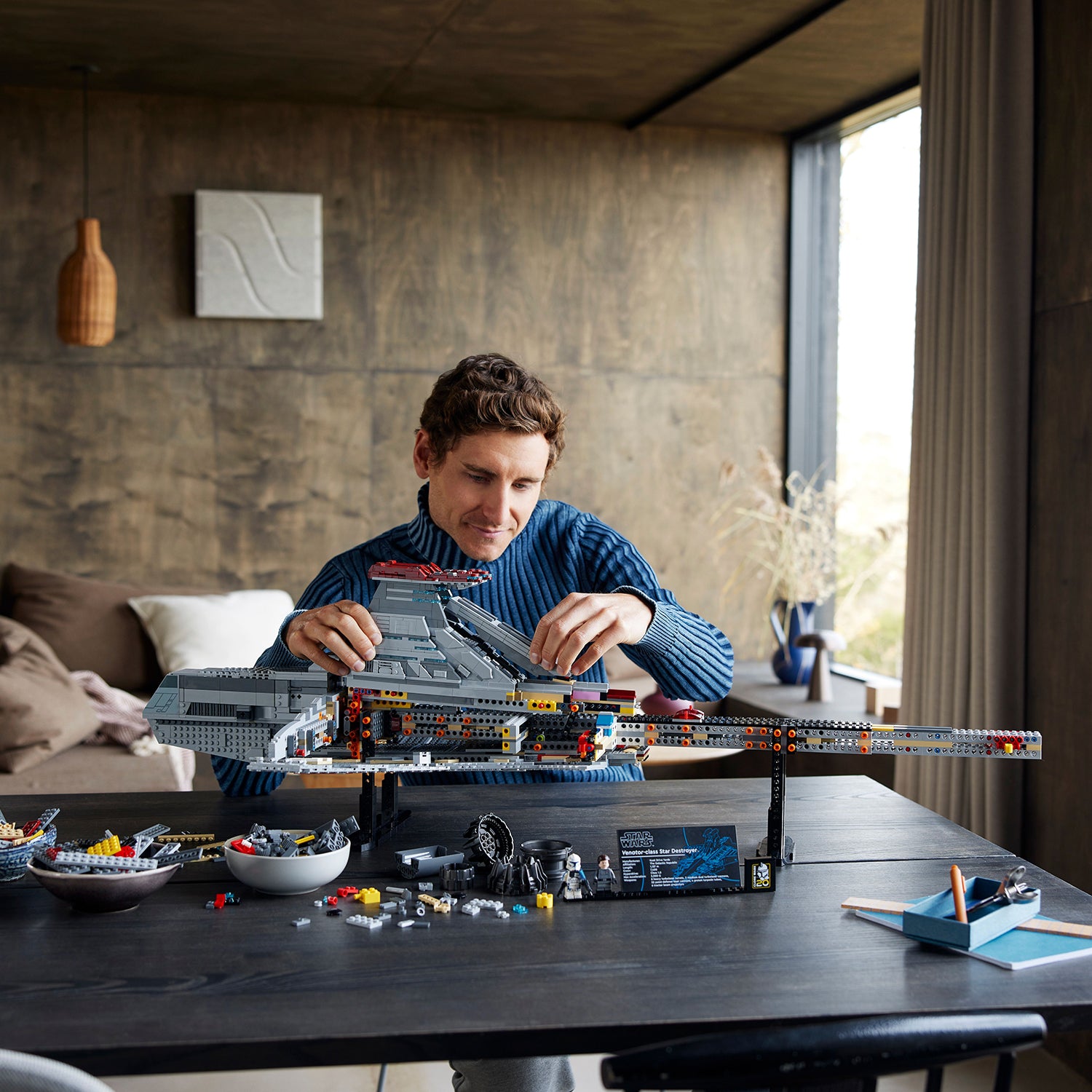 ® Star Wars™ Venator-Class Republic Attack Cruiser - Ultimate Collector Series