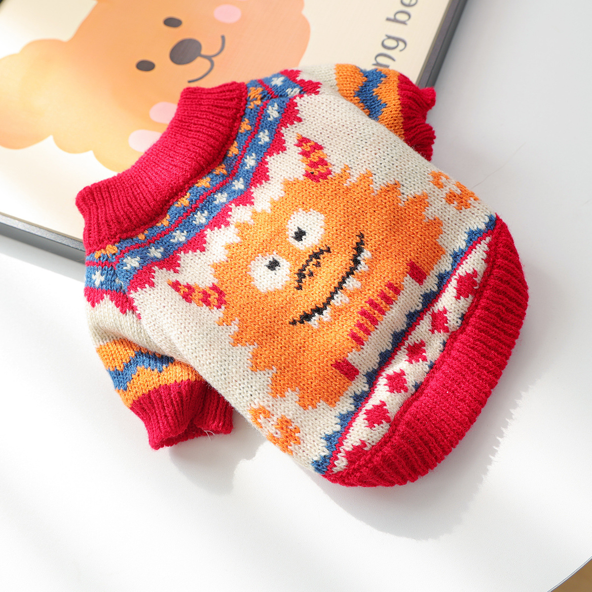 Cute Christmas Pet Sweater for Cats & Dogs - Festive Knitwear with Warm Soft Material