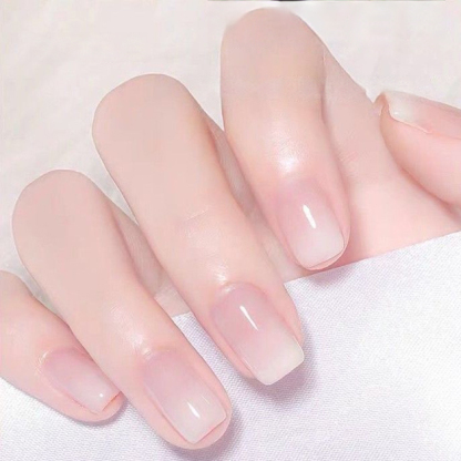 90% of customers choose our 6-piece bundle!  🏆No-bake peel-off nail polish👋Switch colors daily to match your OOTD easily!