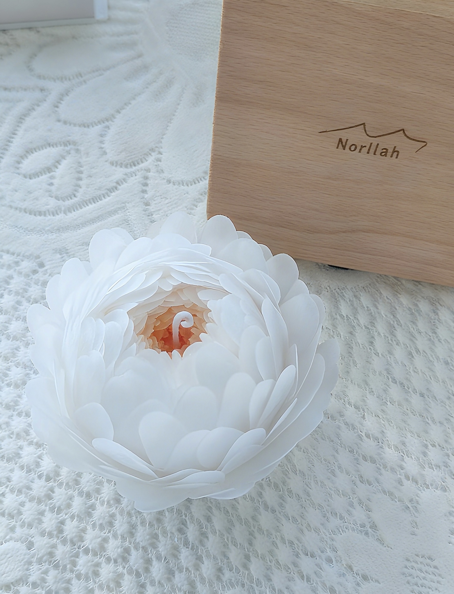 Luxury Hand-Carved White Peony Scented Candle | 100% Natural Soy Wax | Exquisite Wooden Gift Box | Home Decor & Spa Gift