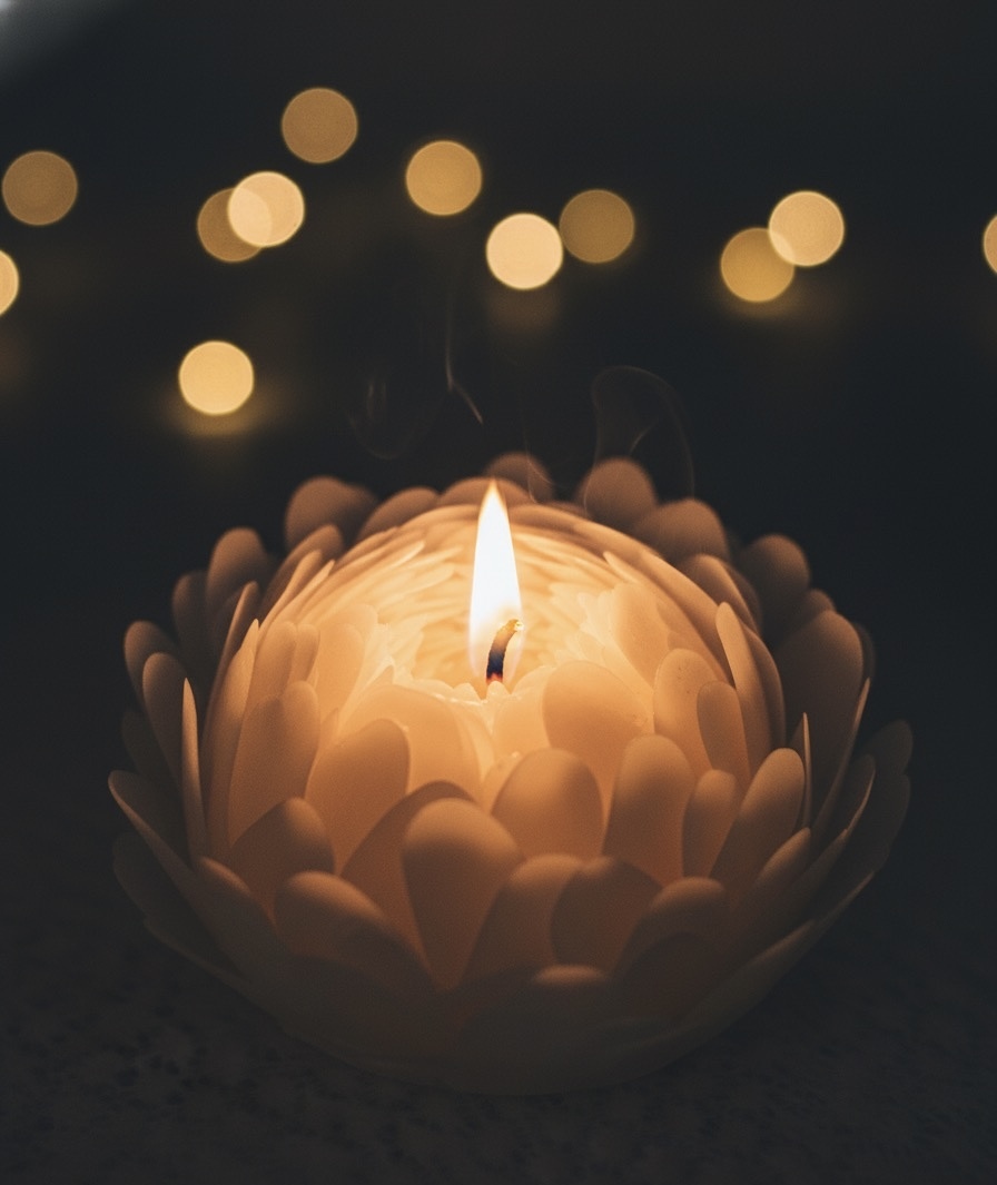 Luxury Hand-Carved White Peony Scented Candle | 100% Natural Soy Wax | Exquisite Wooden Gift Box | Home Decor & Spa Gift