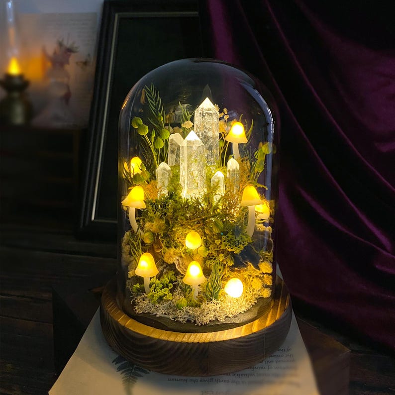 Glowing Crystal Pillars with Healing Properties, Enchanted Forest Mushroom Lamp, Fantasy Crystal Nightlight, Unique Gift, Elegant Home Decor