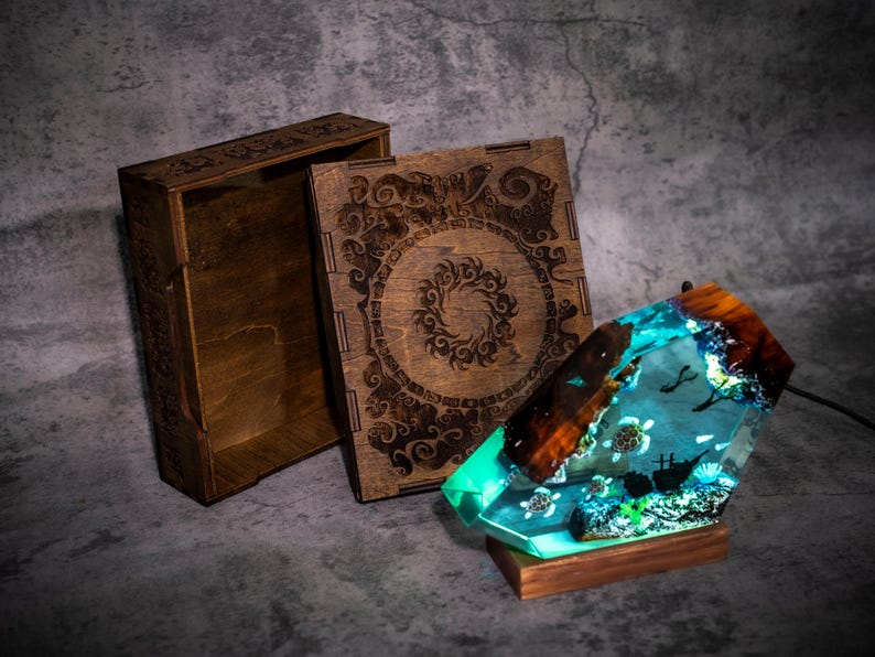 Orca & Turtle Resin Lamp: Ocean Diorama Night Light