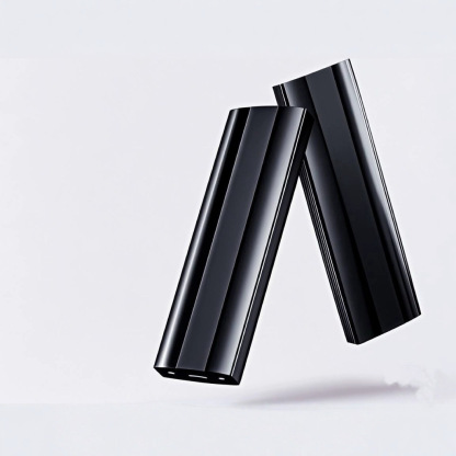 16 Terabyte Speicher | Externe tragbare SSD-Festplatte | ⚡Extrem Schnell: 905 MB/s! | 🛡️IP54 Wasser- & Stoßfest