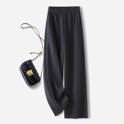 Luxuriöse Kaschmir-Palazzohose mit geschwungenem Bein