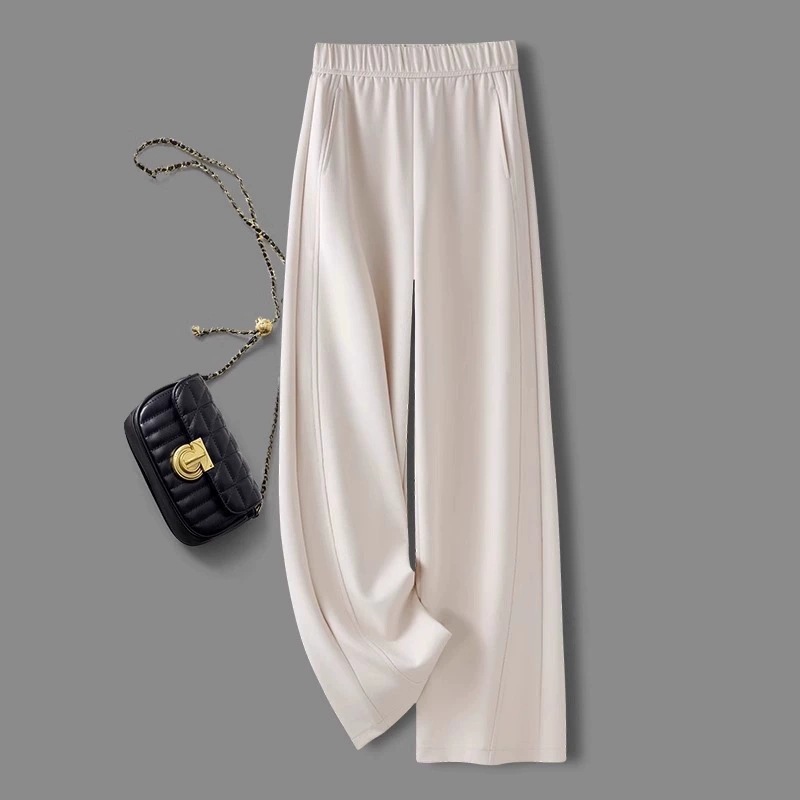 Luxuriöse Kaschmir-Palazzohose mit geschwungenem Bein