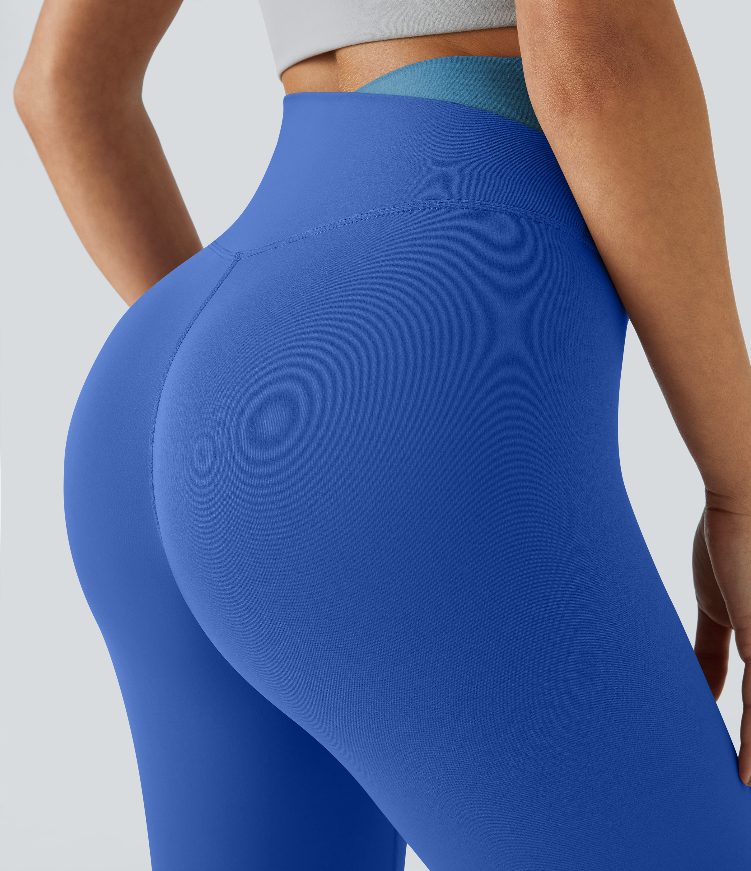 SoftlyZeroCrossover Color Block Leggings-UPF50+