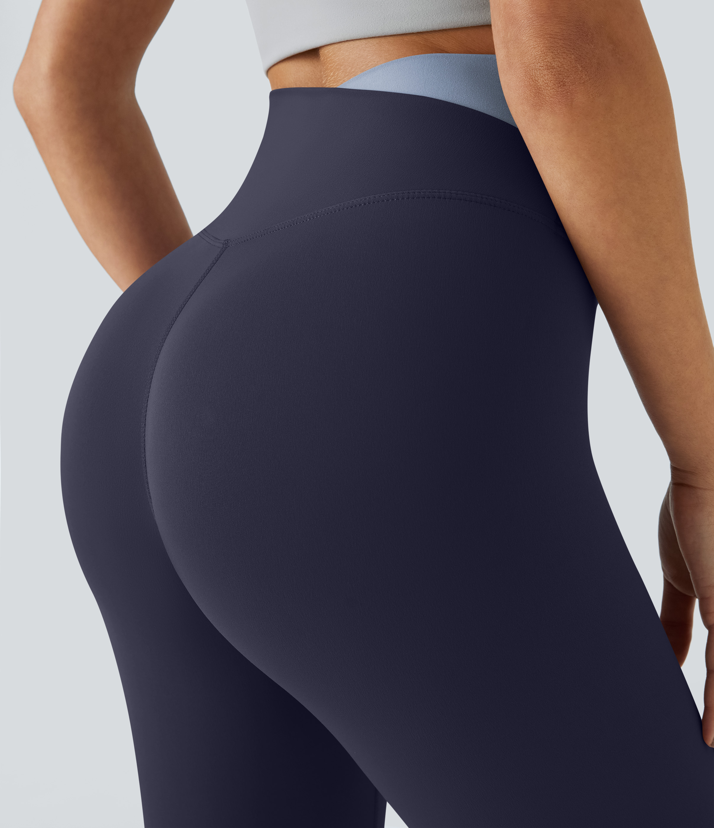 SoftlyZeroCrossover Color Block Leggings-UPF50+