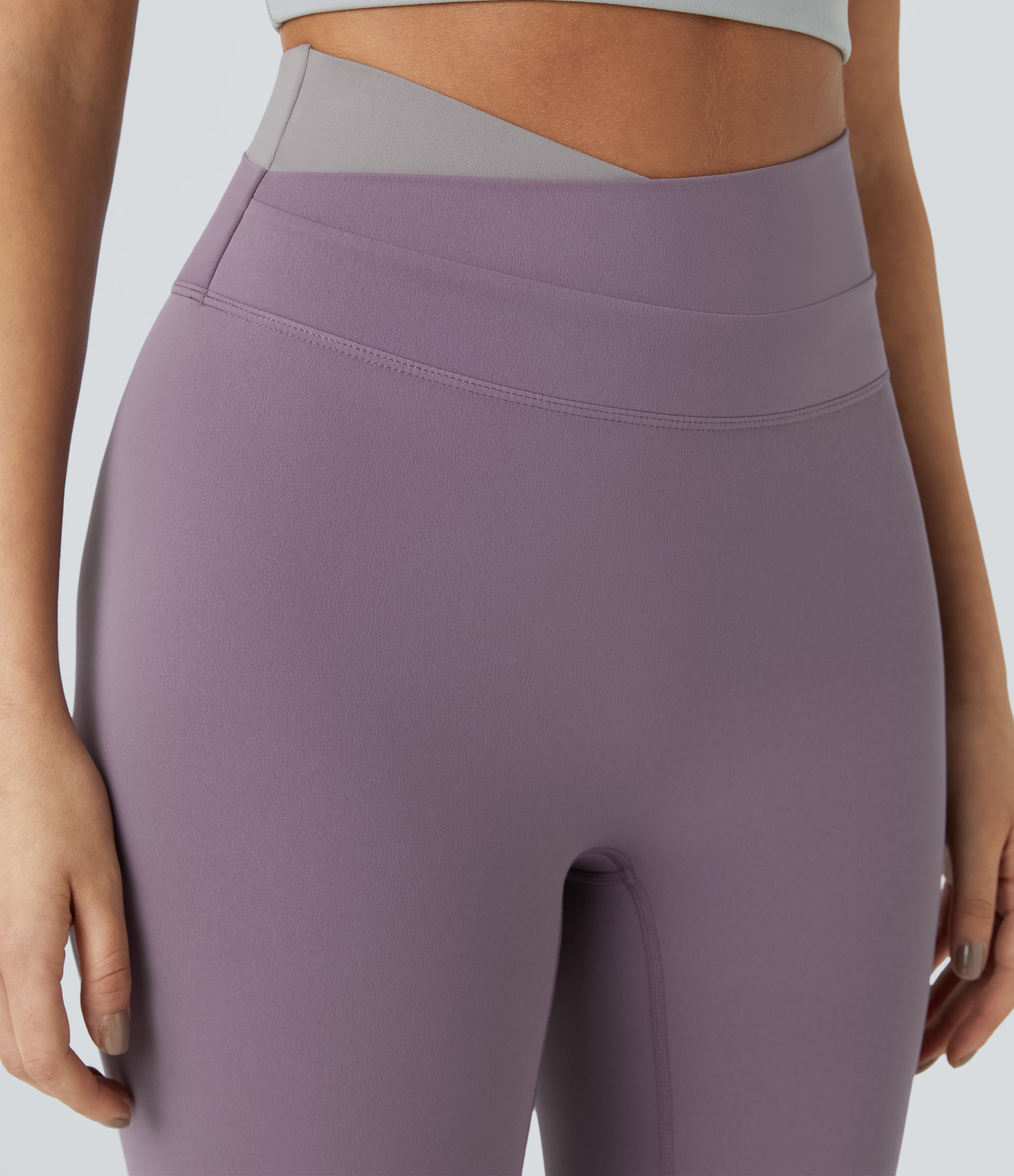 SoftlyZeroCrossover Color Block Leggings-UPF50+