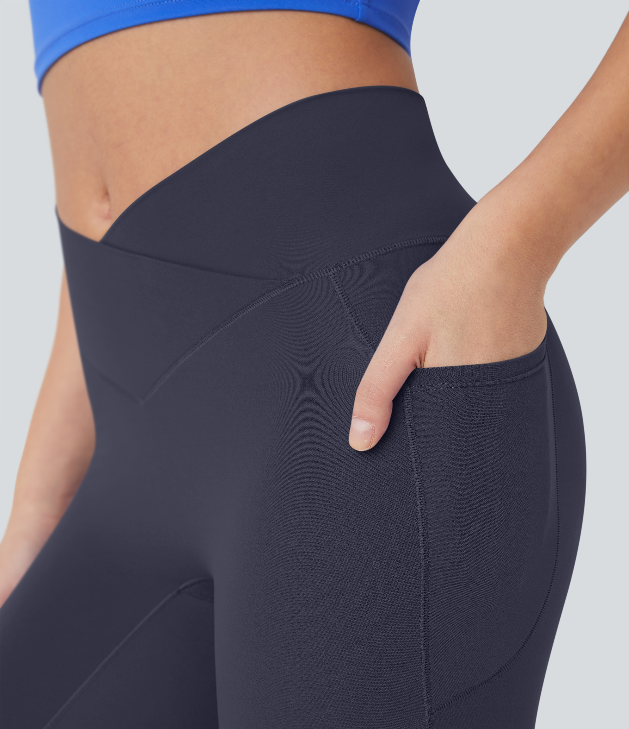 SoftlyZeroHigh Waisted Crossover Pocket Capri Yoga Leggings-UPF50+