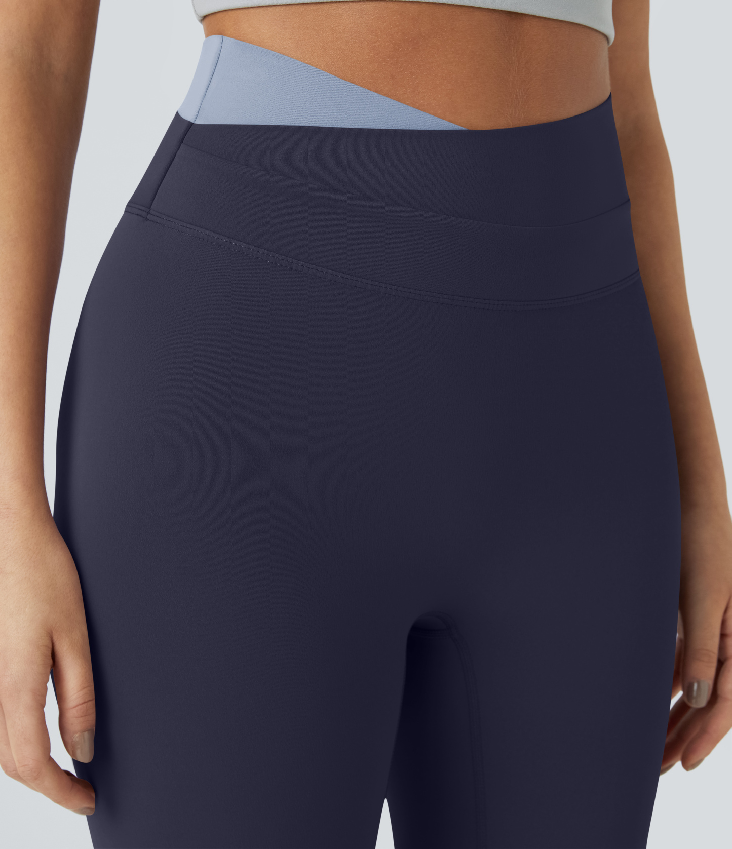 SoftlyZeroCrossover Color Block Leggings-UPF50+