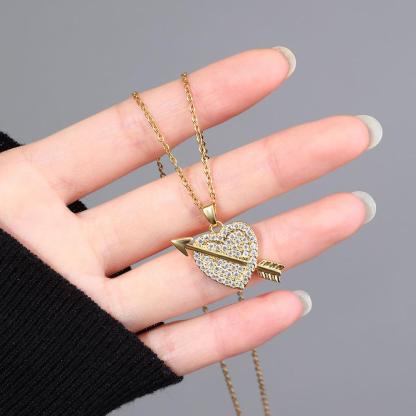 Cupid's Heart Necklace, A Pendant of Heart with One Wave, Girlfriend's Clampstone Chain, Birthday Gift, Girlfriend's Gift, Mother's Day Gift, Best Friend's Gift, Love Style