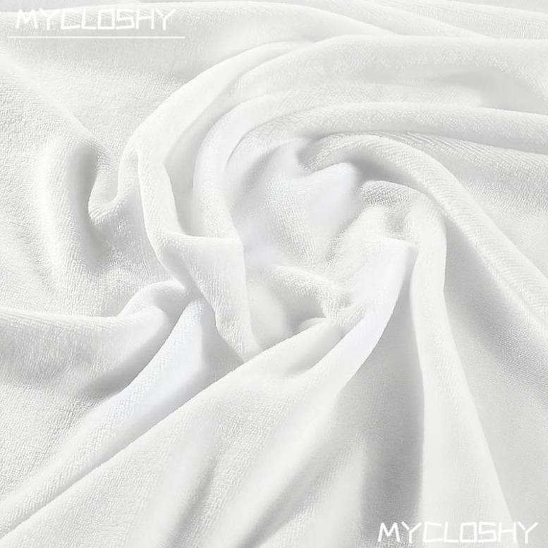 Cute Kpop Demon Hunters Blanket, Kpop Fun Gift, Anime Lovers Gift,2025 Anime Flannel Throw, Gift For Huntrix Fans,Huntrix Inspired Blanket,Zoey,Mira,Rumi,Huntrix,Sajaboys,Gift For Kids, Gift For Men & Women, K-POP Demon Hunters Merch