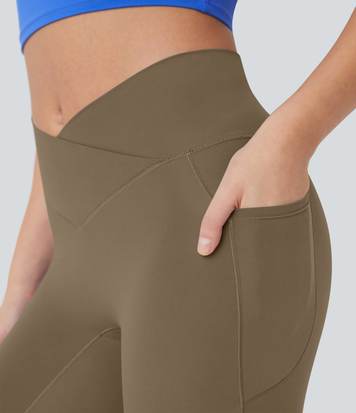 SoftlyZeroHigh Waisted Crossover Pocket Capri Yoga Leggings-UPF50+