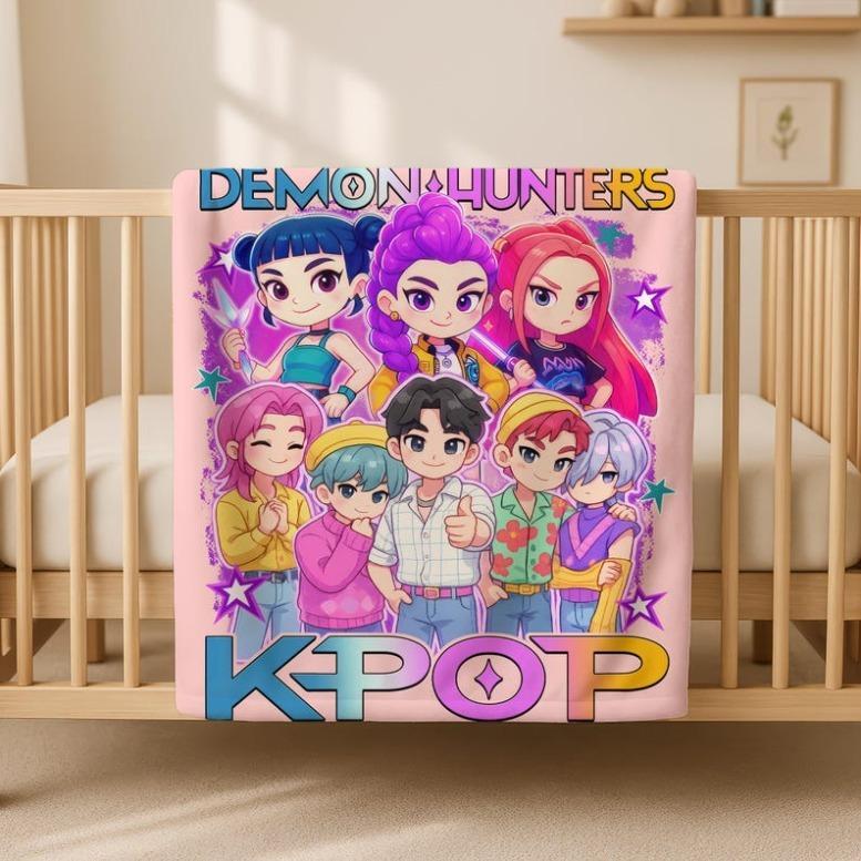 K-Pop Demon Hunters Huntrix Blanket,K Pop Cozy Throw, Anime Lovers Gift Blanket,Huntrix Rumi, Mira, Zoey Blanket,2025 Anime Flannel Throw,K-pop Demon Hunters Merch