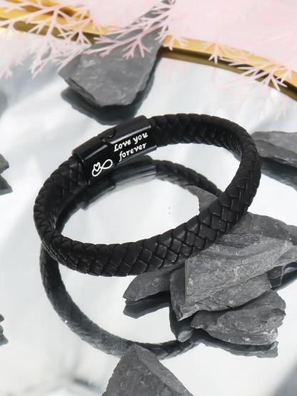 1PC Christmas Gift for Boyfriend, Gifts for Boyfriend, Birthday Gifts for Boyfriend from Girlfriend Leather Bracelets, Knotted Bracelets Jewelry for Boyfriend & Gift Card, Elegant Minimalist Bangle