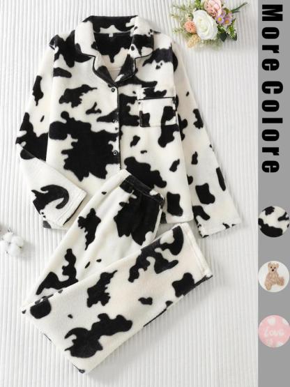 Two-piece Set Women's All Over Cartoon Bear Print Lapel Collar Top & Elastic Waist Pants Pajama Set, Long Sleeve Button Up Top & Pants Pj Set, Women's Sleepwear for Winter