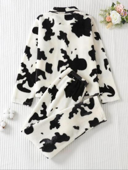 Two-piece Set Women's All Over Cartoon Bear Print Lapel Collar Top & Elastic Waist Pants Pajama Set, Long Sleeve Button Up Top & Pants Pj Set, Women's Sleepwear for Winter