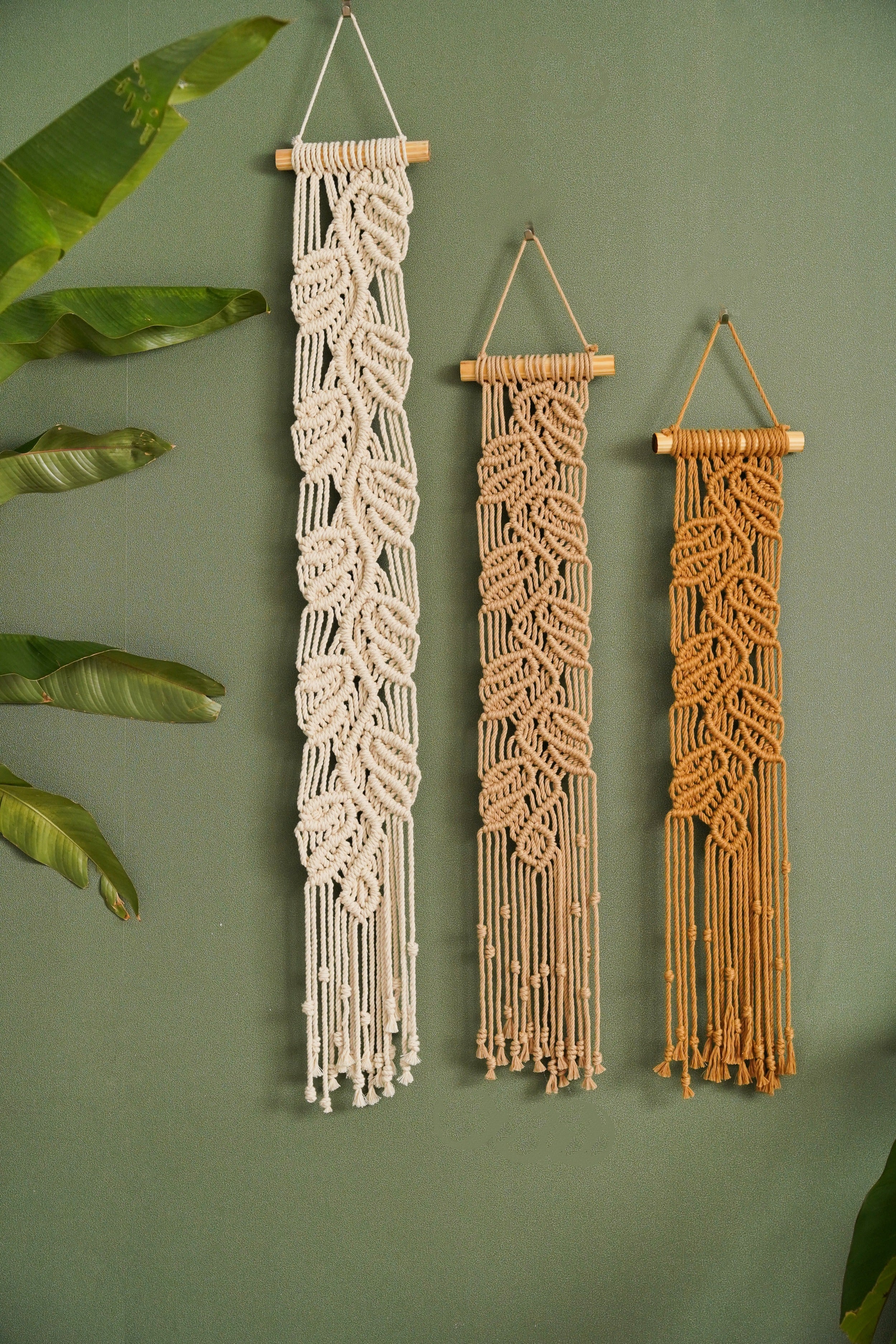 Handmade Macrame Leaf Wall Hanging, Cotton Boho Fiber Wall Decor