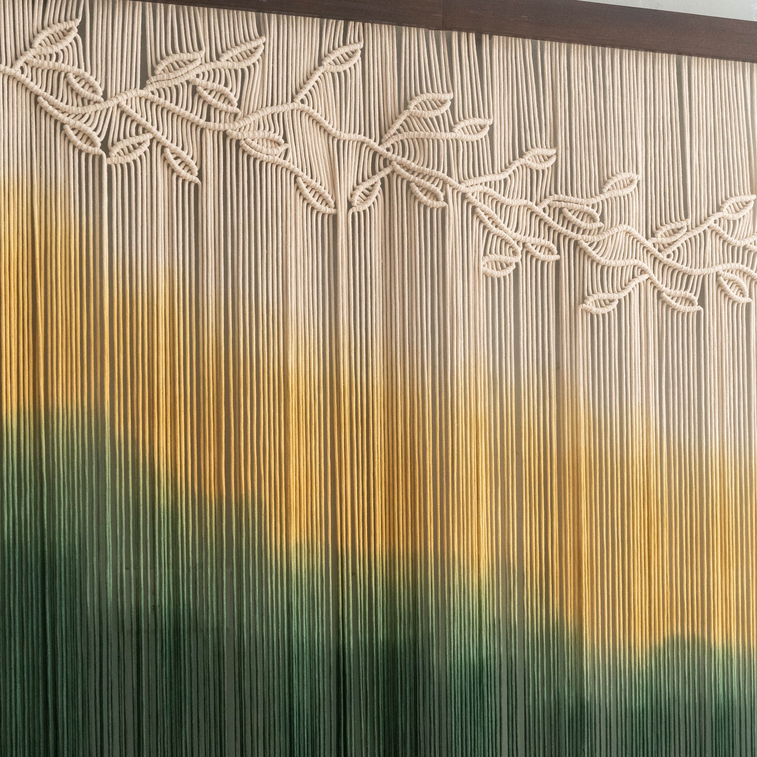 Large Macrame Fiber Wall Hanging Decor U30