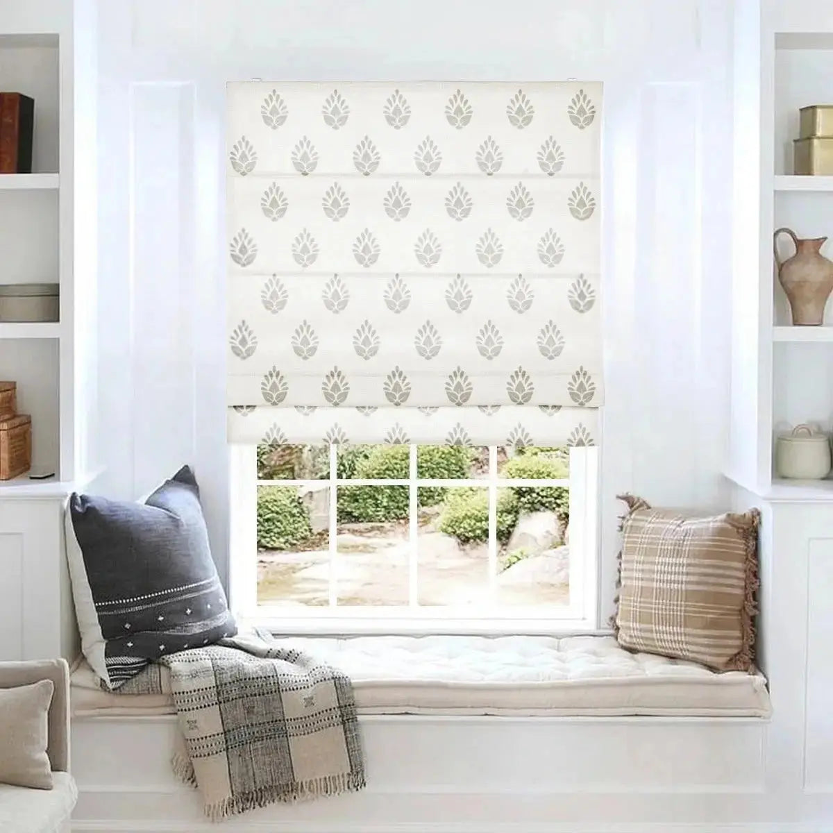 Stefana Silber Printed Cordless Roman Shade -TWOPAGES