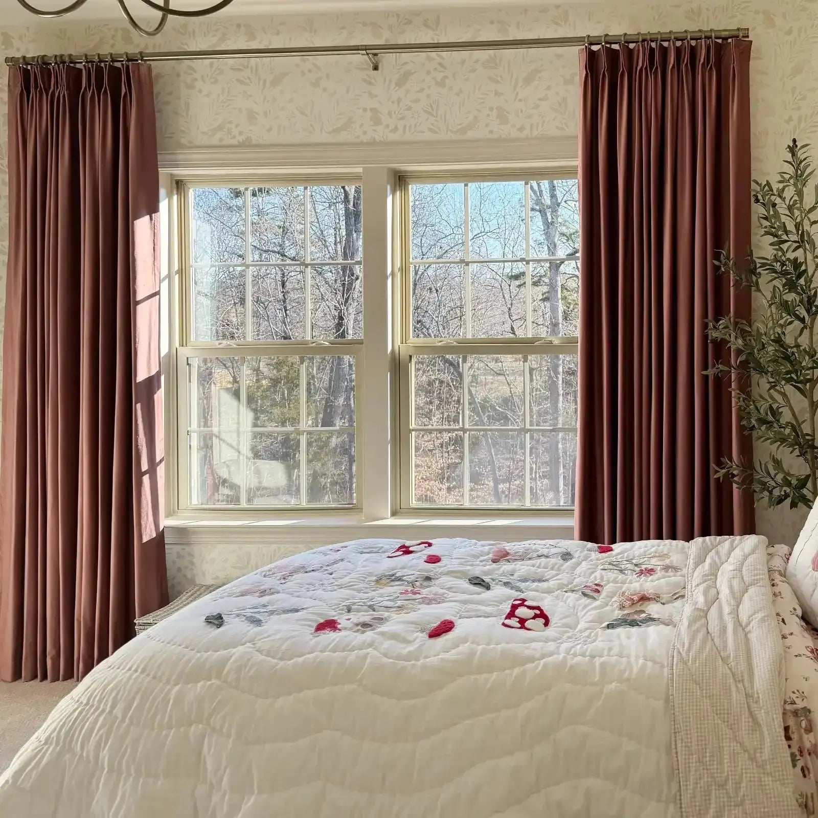 Birkin velvet pleated drapery for elegant insulated room style