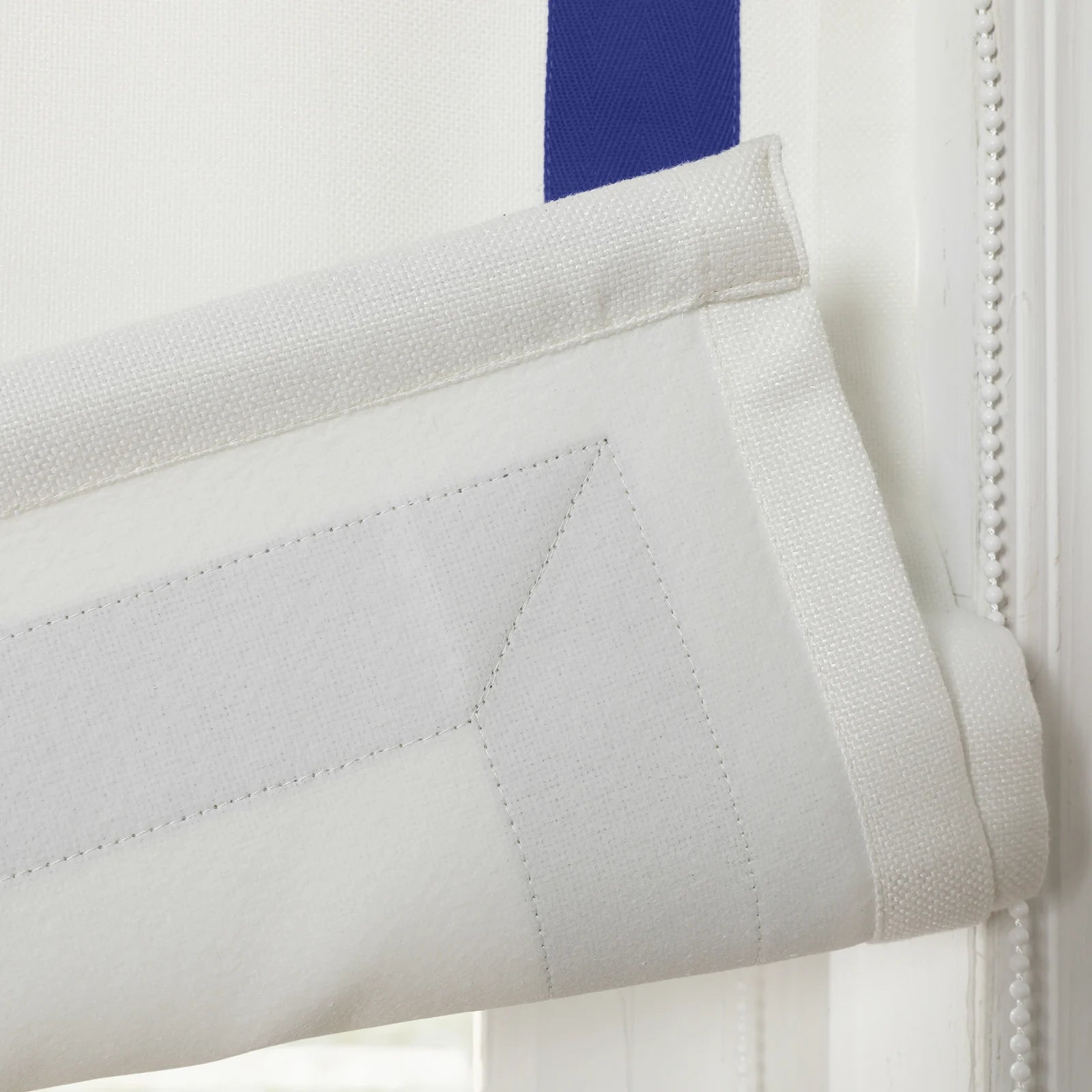 Tyrone Roman Shade with Border Cord Lift TWOPAGES