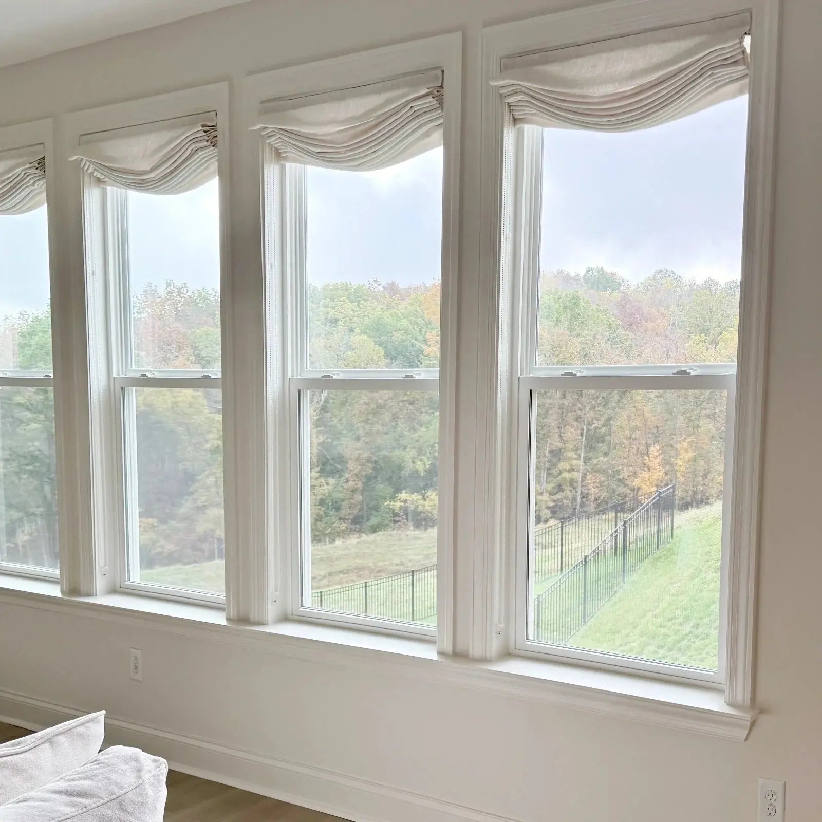 Custom Relaxed Roman Shades Cord Lift- -TWOPAGES