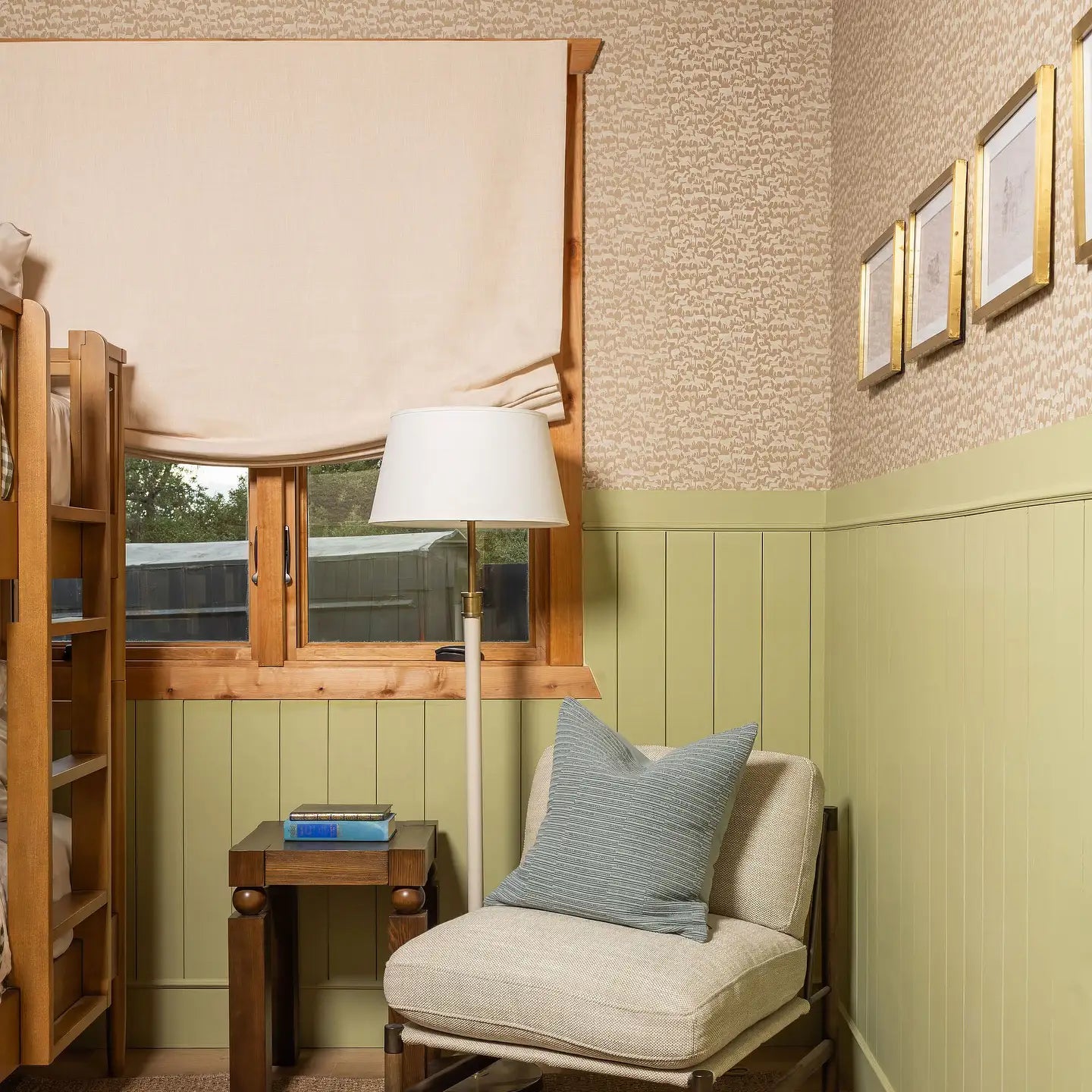 Custom Relaxed Roman Shades Cord Lift- -TWOPAGES