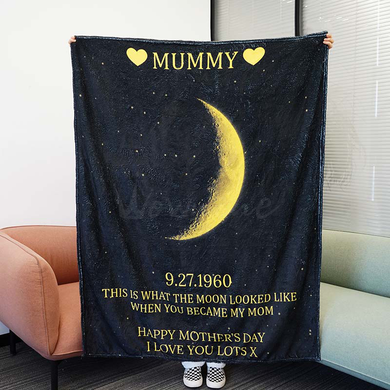 Custom Surrounding Moon Blanket - Mom's Universe