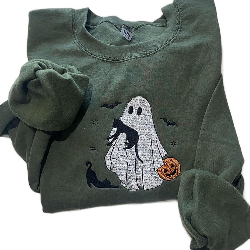 Embroidered Halloween Ghost with cats Sweatshirt