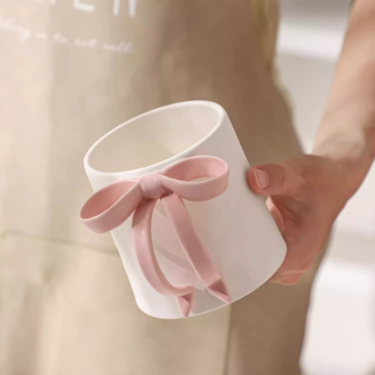 3D Bow Ceramic Mug